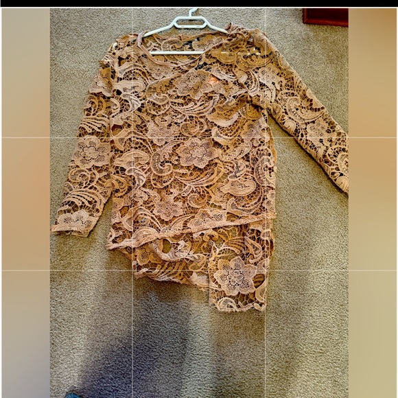 Crochet lace top - Picture 1 of 5